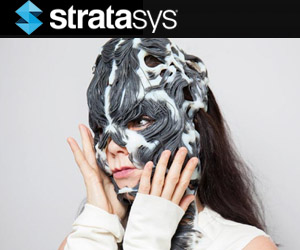 Björk Performs in 3D Printed Mask