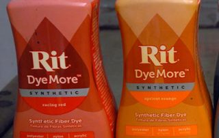 How to Dye 3D-Printed Resin and SLS Parts